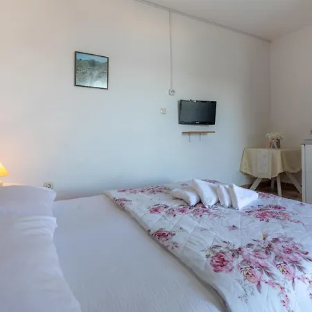 Apartamento Nevela *