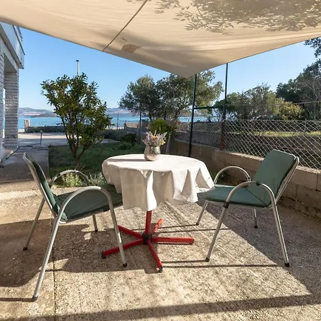 Apartamento Nevela Drače